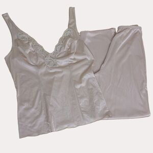 Vassarette Cami Crop Pants Set Nylon Lace Lingerie Beige 34 4 XS S